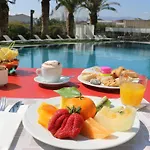 Ariha Cosenza 4*