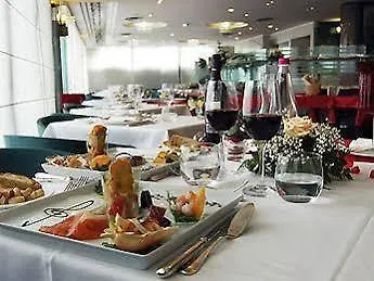 Ariha Cosenza 4* רנדה