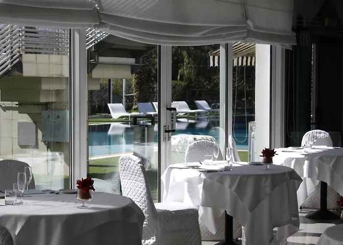 Ariha Cosenza מלון 4*