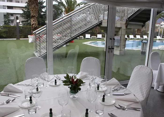 Ariha Cosenza 4* רנדה