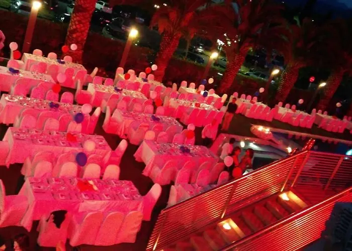 מלון Ariha Cosenza 4*