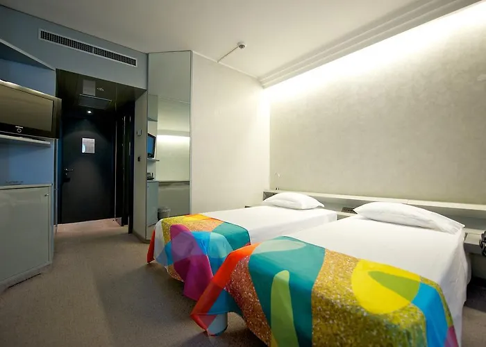 Ariha Cosenza מלון רנדה