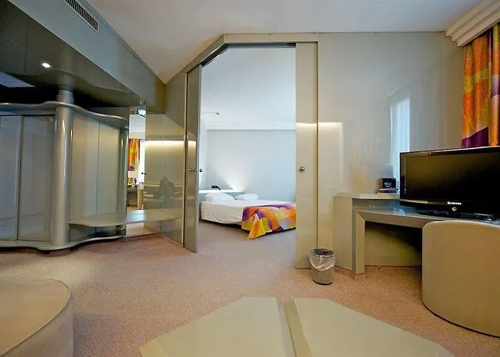 Ariha Cosenza 4* Rende