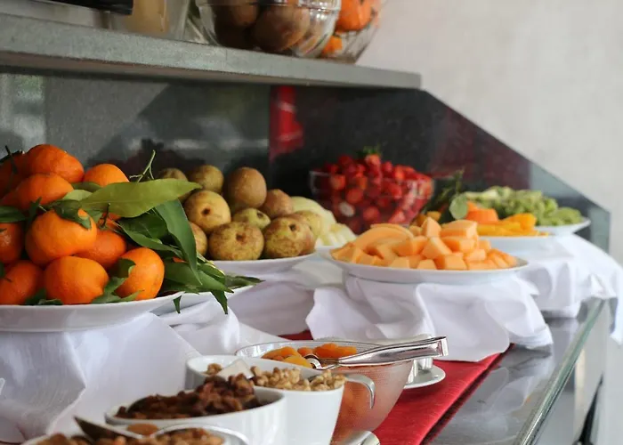 Ariha Cosenza מלון רנדה