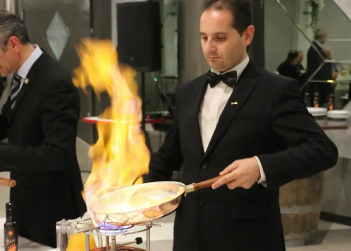 Ariha Cosenza מלון